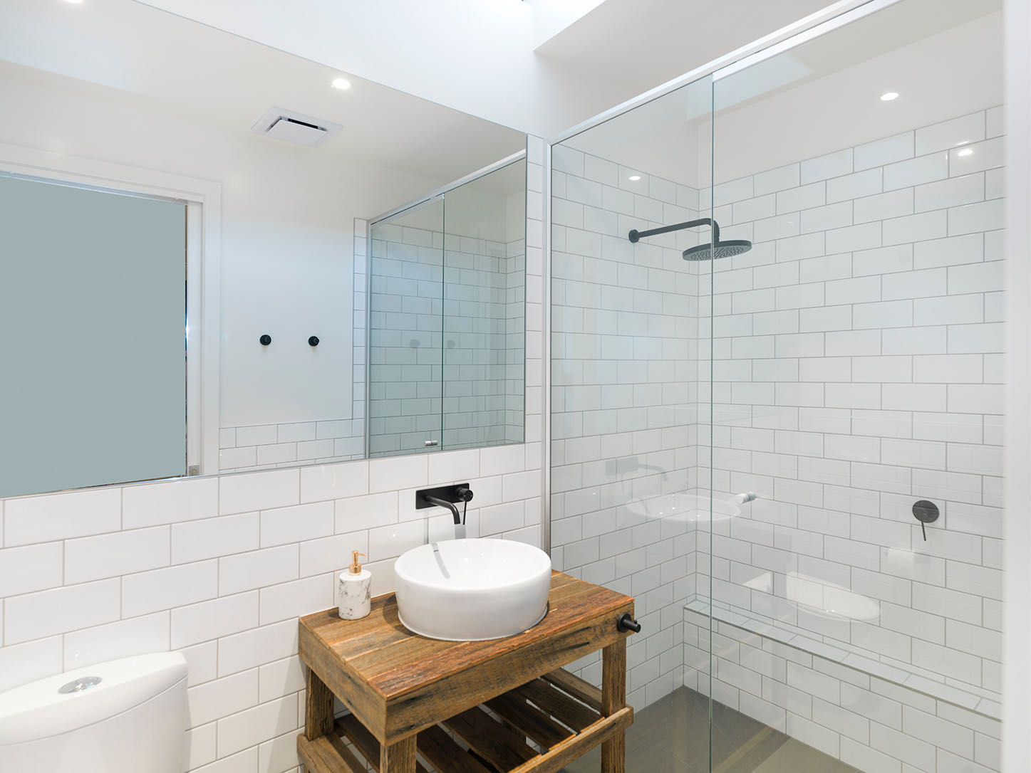 Bathrooms & Kitchens